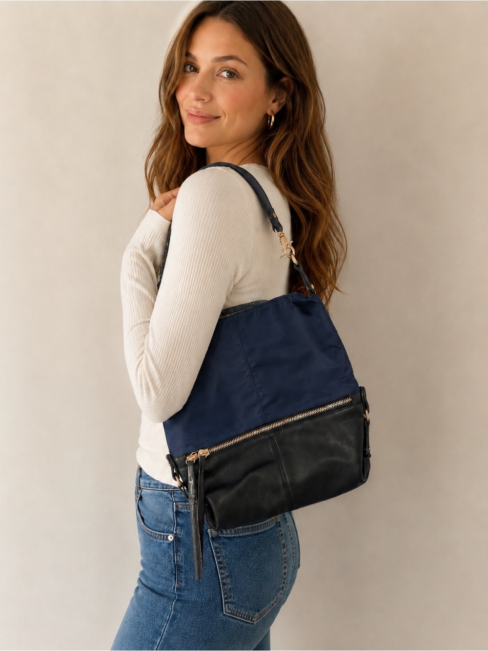 NWT Clarks Black and Navy Shoulder Messenger Bag
